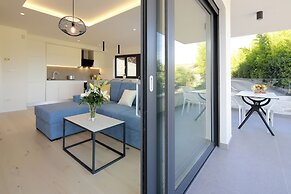 Modena Maris Apartments