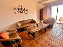 Los Vientos Hotel