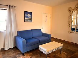 Los Vientos Hotel