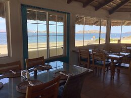 Los Vientos Hotel
