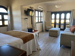 Los Vientos Hotel