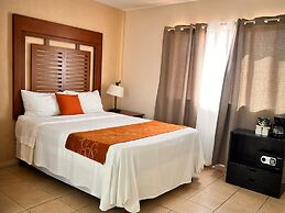 Los Vientos Hotel