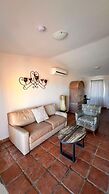 Los Vientos Hotel