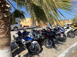 Los Vientos Hotel