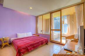 Crystal Hotel