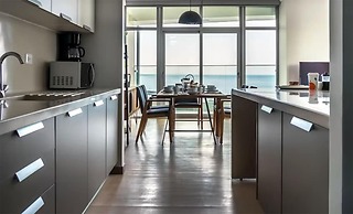 Gorgeous Apartment Ocean View
