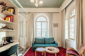 THE GUTMAN TLV - Neve Tzedek