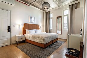 THE GUTMAN TLV - Neve Tzedek