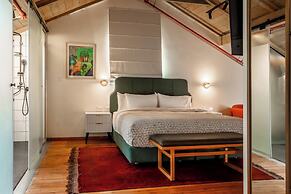 THE GUTMAN TLV - Neve Tzedek