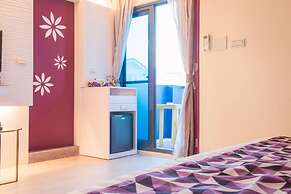 Sapphire Inn