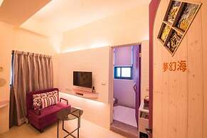 Sapphire Inn