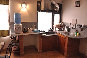Mulmi House