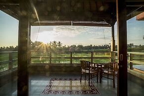 Villa Tanah Carik