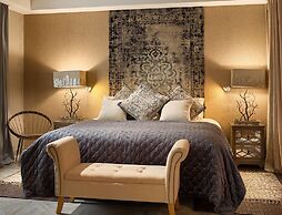 Royal River, Luxury Hotel - Adults Only