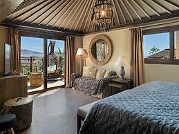 Royal River, Luxury Hotel - Adults Only