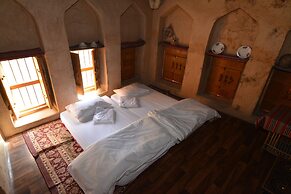 Misfah Old House