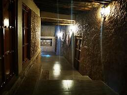 Misfah Old House