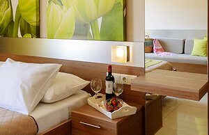 Relax Hotel