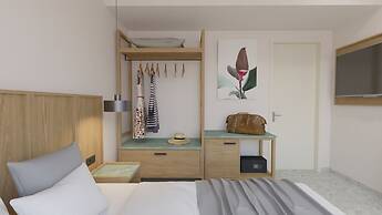 Relax Hotel