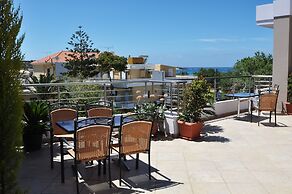 Relax Hotel