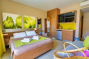 Relax Hotel