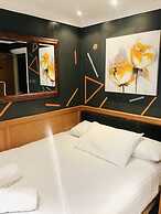 KX Rooms