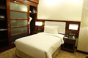 Royal Swiss Lahore