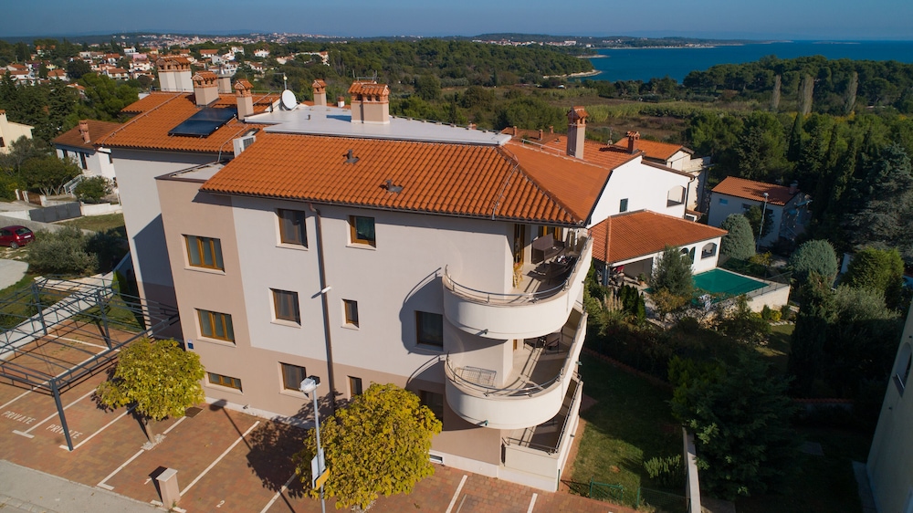 Villa Oliva