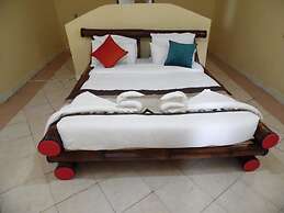 Mara Ndovu Lodge