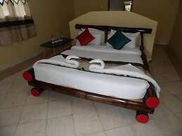 Mara Ndovu Lodge