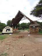 Mara Ndovu Lodge