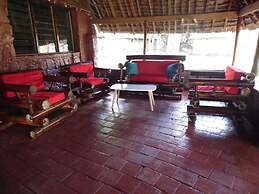 Mara Ndovu Lodge