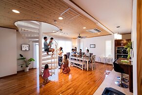 Lanakai House