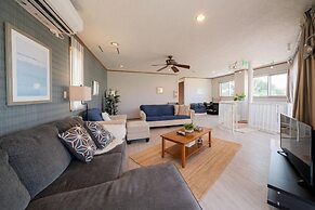 Lanakai House