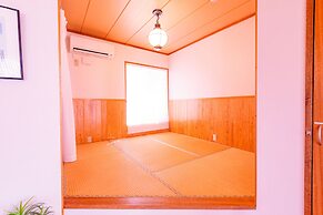 Lanakai House