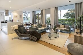 FAM Living - Bluewaters Island - Ain Dubai