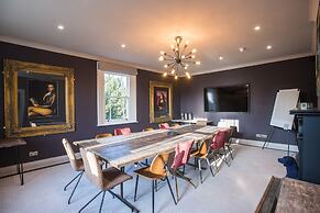 The Lodge Duxford