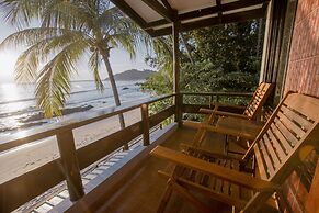 Lagoon Ngapali Beach Lodge