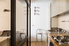 A World Aparts - Torre Argentina Apartments