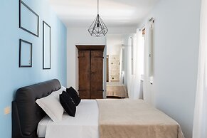 A World Aparts - Torre Argentina Apartments