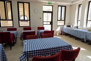 New Gate Hostel