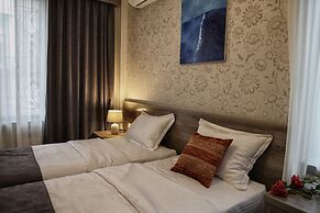 Hotel Four Brothers