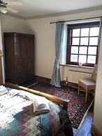 Belhuish Farmhouse