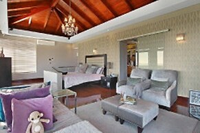 Luxury Vacation Villa
