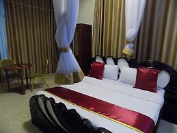 City Entry Hotel