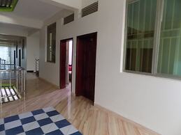 City Entry Hotel