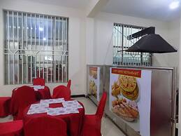 City Entry Hotel