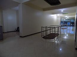 City Entry Hotel