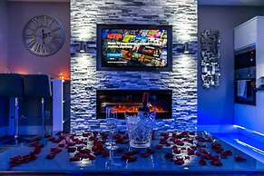 Aphrodite Suites