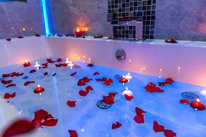 Aphrodite Suites